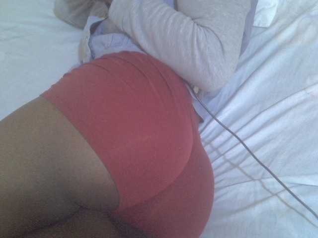 Tashabea's BongaCams show and profile