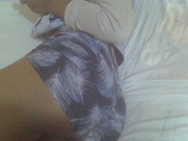 Tashabea's BongaCams show and profile