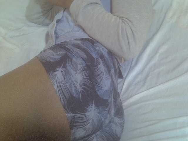 Tashabea's BongaCams show and profile