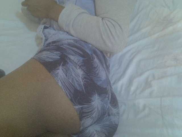 Tashabea's BongaCams show and profile