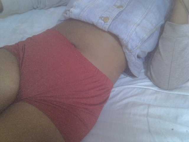 Tashabea's BongaCams show and profile