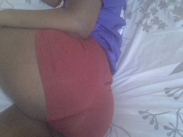 Tashabea's BongaCams show and profile