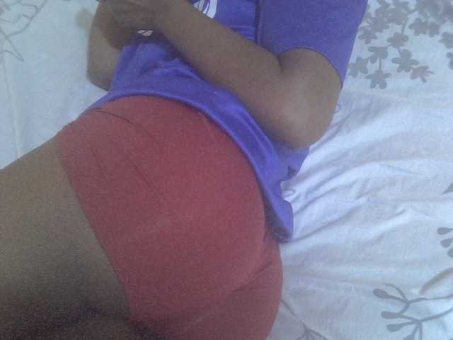 Tashabea's BongaCams show and profile