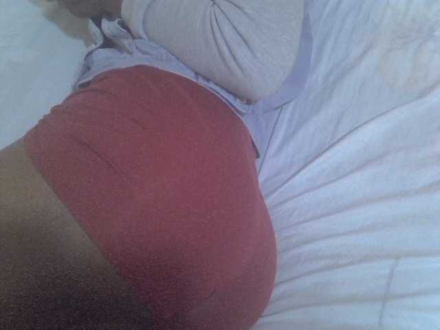 Tashabea's BongaCams show and profile