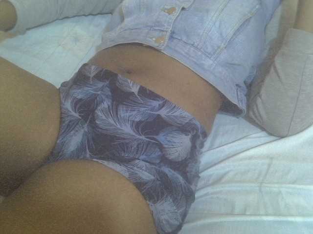 Tashabea's BongaCams show and profile