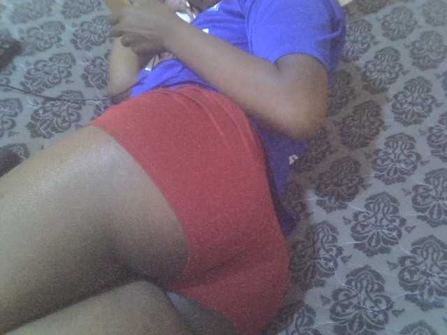 Tashabea live cam profile