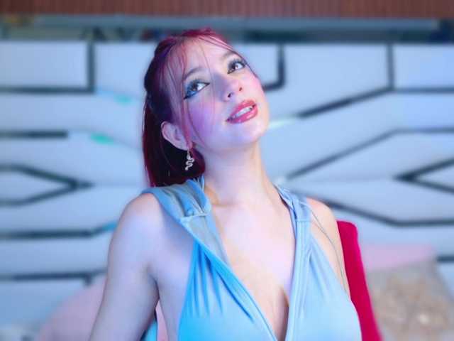 ElizabetthKitty's BongaCams show and profile