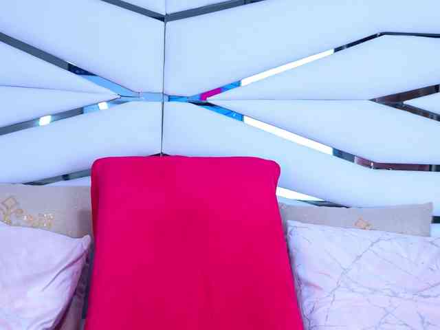 ElizabetthKitty webcam