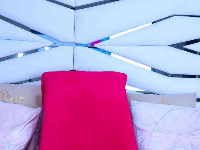 ElizabetthKitty webcam