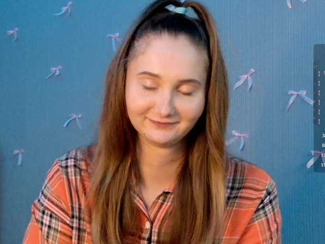 PeachGirl Live Cam on BongaCams