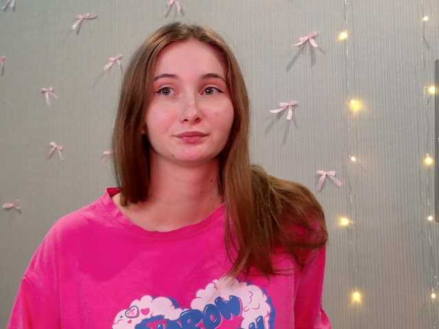 PeachGirl Live Cam on BongaCams