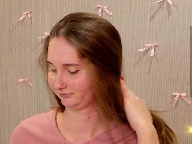 модель PeachGirl