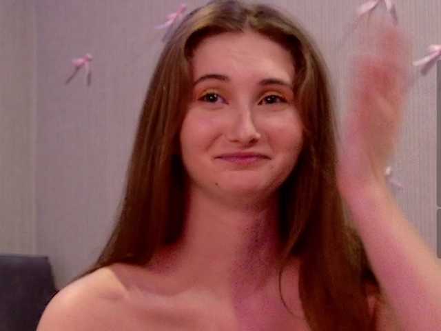 PeachGirl's BongaCams show and profile