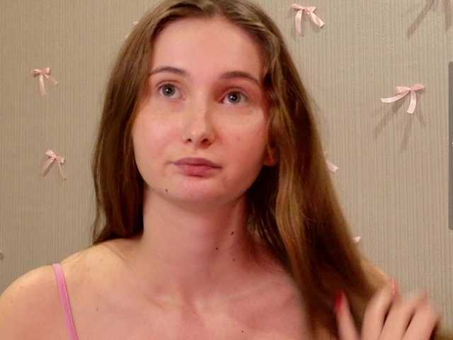 модель PeachGirl