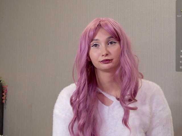 Discover PeachGirl, she wants to orgasm for your delight PeachGirl from BongaCams