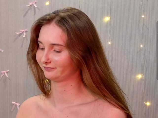 PeachGirl from BongaCams