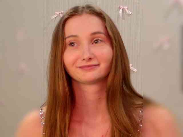 PeachGirl Live Webcam on BongaCams