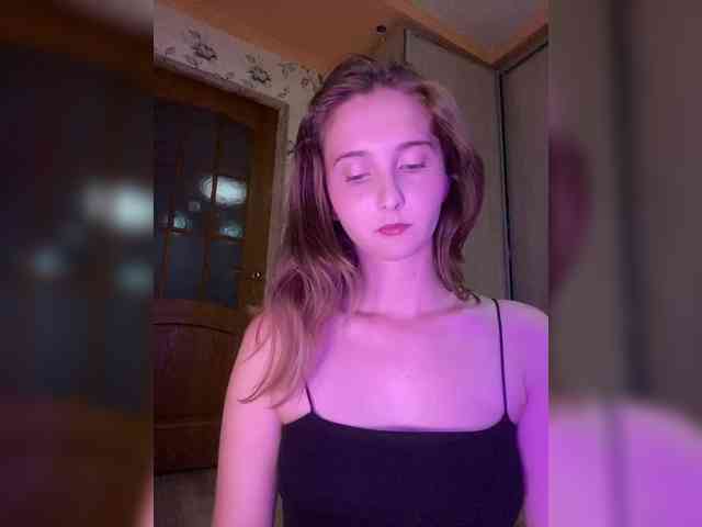 Модель: PeachGirl