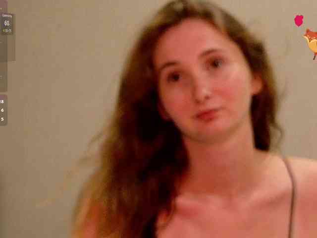 PeachGirl webcam