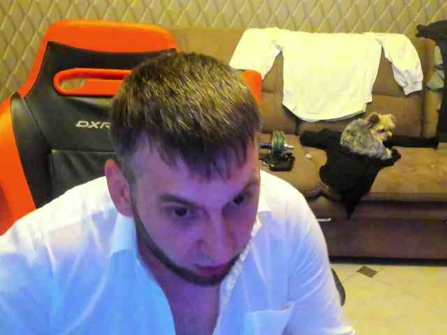 1KsandeR1Ai webcam