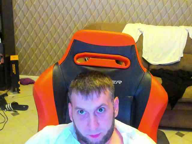 1KsandeR1Ai webcam