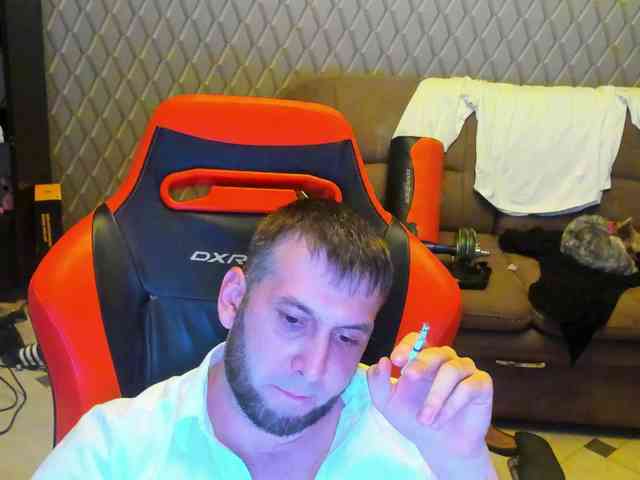 1KsandeR1Ai webcam