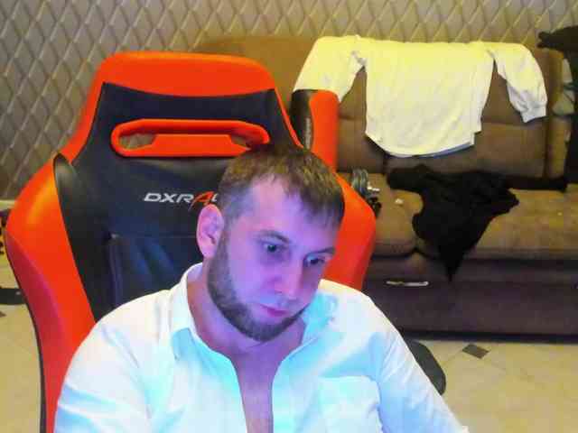1KsandeR1Ai Live Webcam on BongaCams