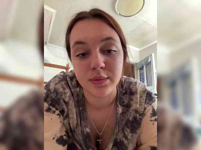Lilliangelmoon webcam