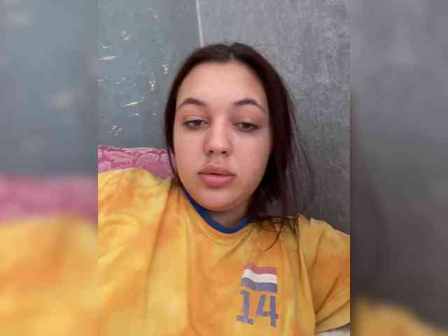 Lilliangelmoon webcam