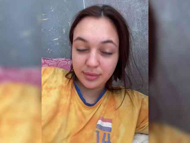 Lilliangelmoon webcam
