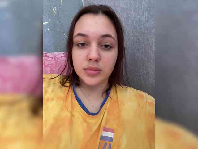 Lilliangelmoon webcam