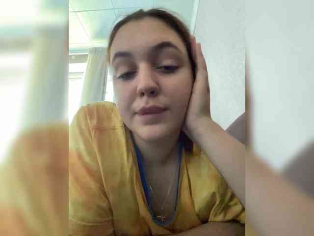 Lilliangelmoon webcam