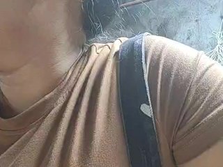 NaughtyWetPieXx Porn Show