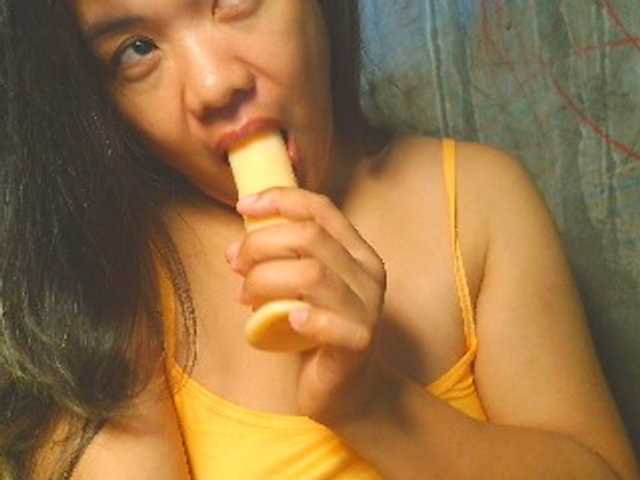 NaughtyWetPieXx's BongaCams show and profile