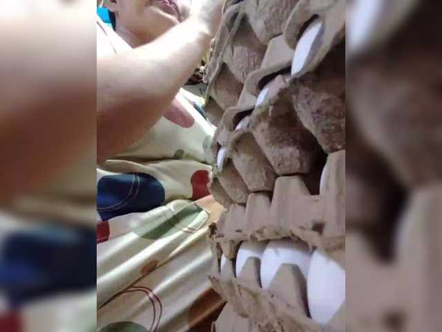 NaughtyWetPieXx's BongaCams show and profile