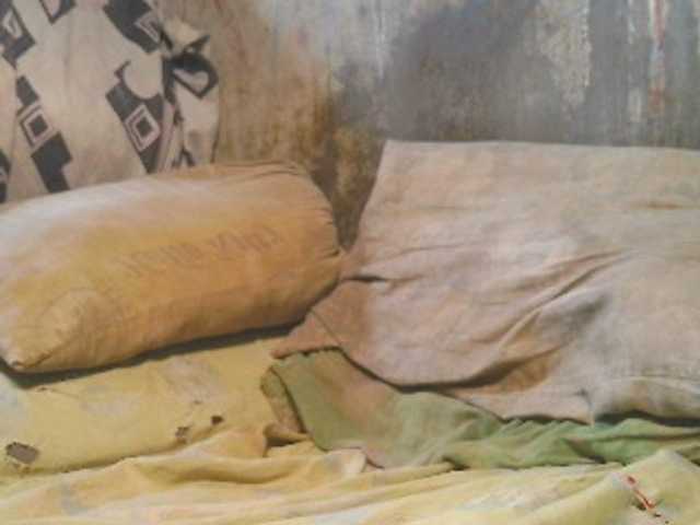 NaughtyWetPieXx's BongaCams show and profile