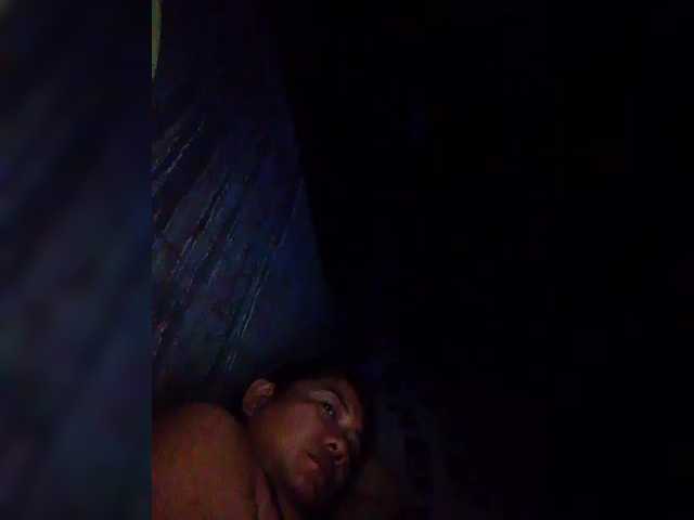 NaughtyWetPieXx webcam