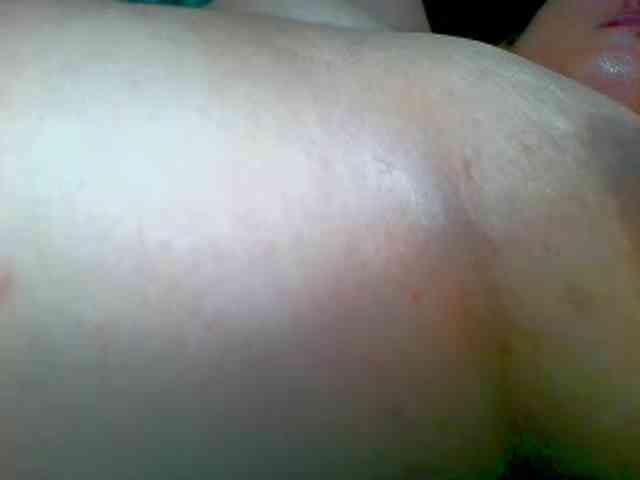 NaughtyWetPieXx webcam