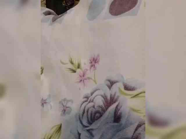 NaughtyWetPieXx webcam