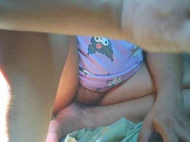 NaughtyWetPieXx webcam