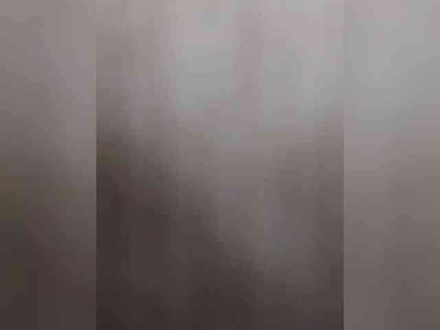 NaughtyWetPieXx webcam