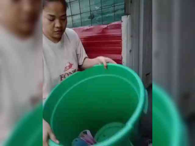 NaughtyWetPieXx NaughtyWetPieXx