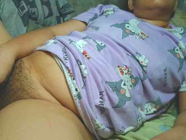 NaughtyWetPieXx webcam