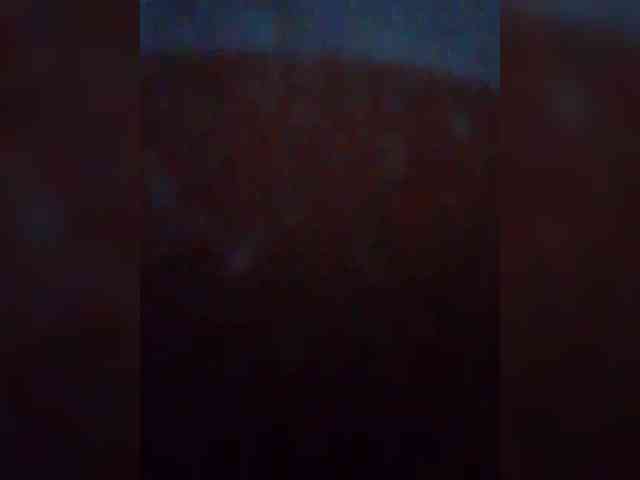 NaughtyWetPieXx webcam