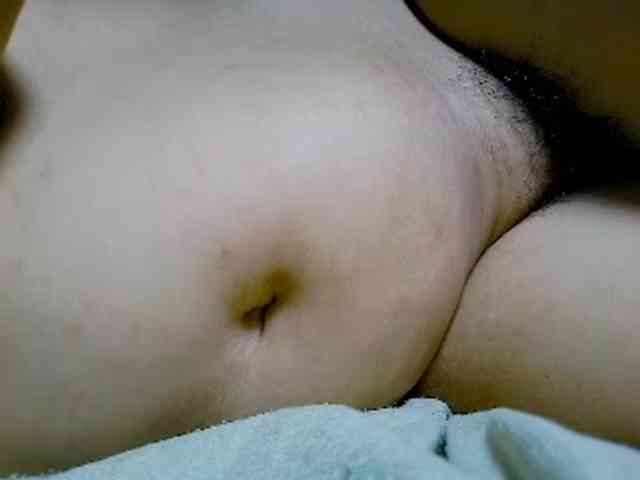 NaughtyWetPieXx webcam