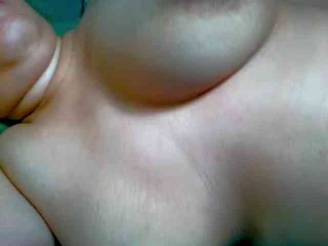 NaughtyWetPieXx webcam