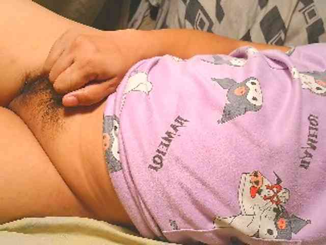 NaughtyWetPieXx webcam