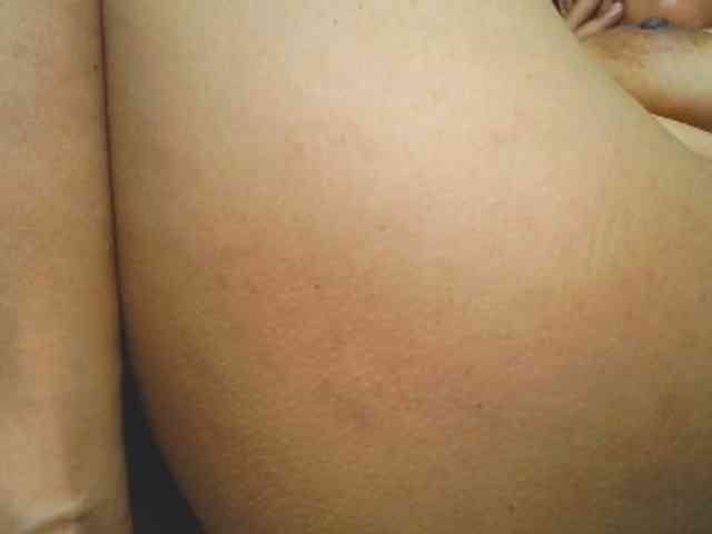 NaughtyWetPieXx webcam