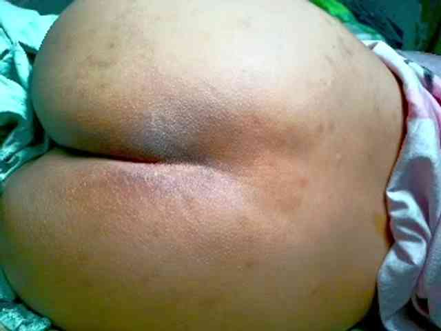 NaughtyWetPieXx webcam