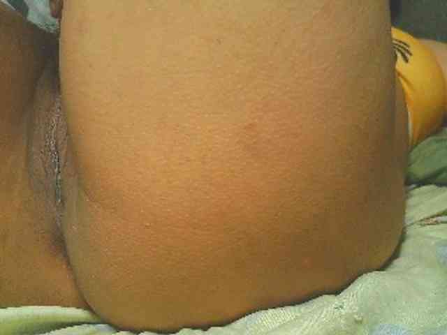 NaughtyWetPieXx webcam